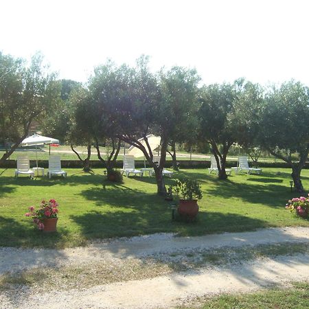 סארטי Villa Irida מראה חיצוני תמונה