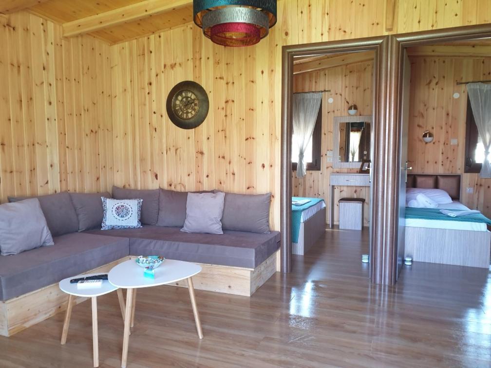סארטי Villa Irida מראה חיצוני תמונה