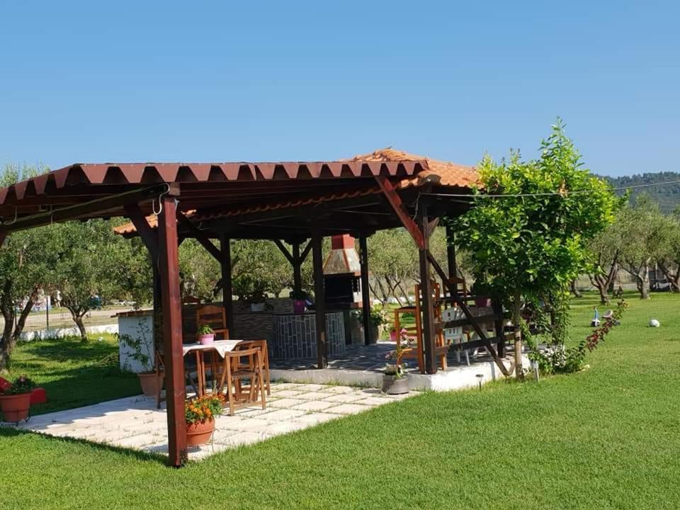 סארטי Villa Irida מראה חיצוני תמונה
