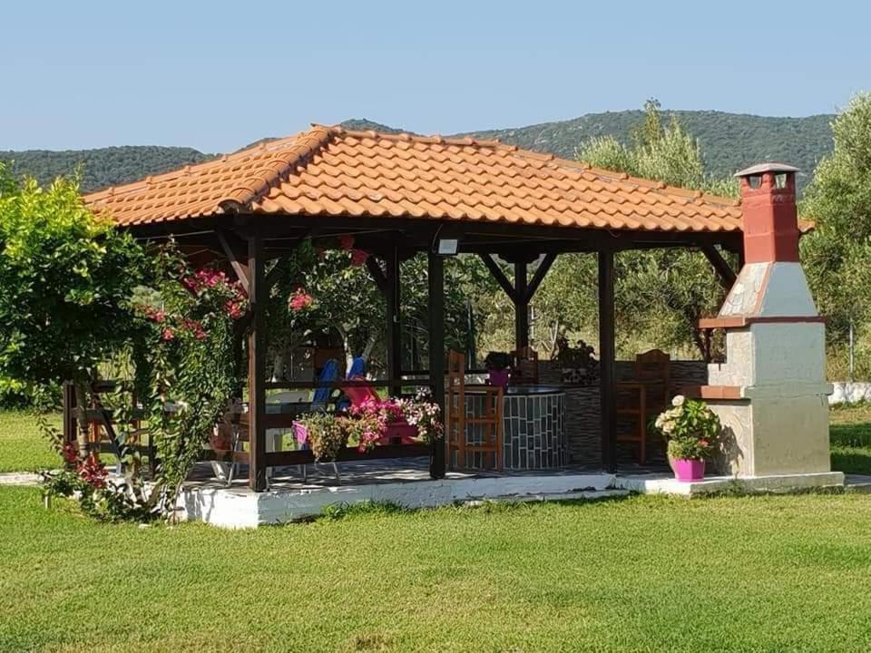 סארטי Villa Irida מראה חיצוני תמונה