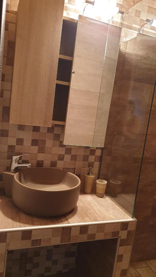 סארטי Villa Irida מראה חיצוני תמונה